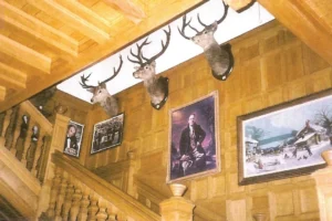 Hunting lodge
